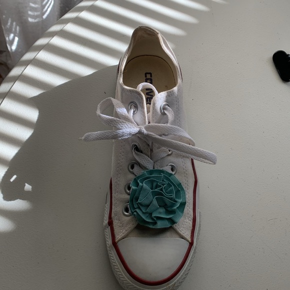 Decorative Shoe Clips Beige and Tiffany Blue - Picture 5 of 11